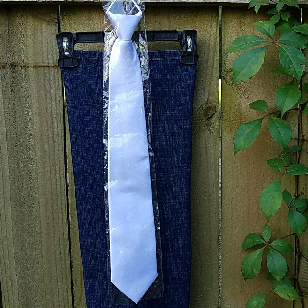 New White Manzini Necktie